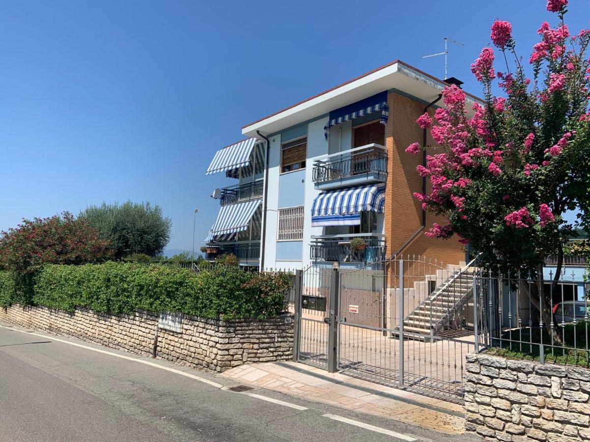 Valeriana Vacanze Pacengo Di Lazise Exterior foto